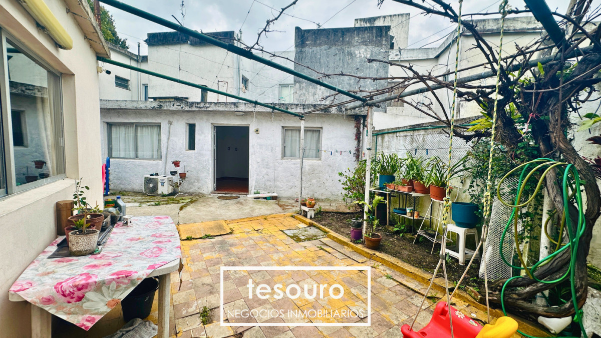 Casa ID.4983 - VENTA CASA CON APARTAMENTO INDEPENDIENTE EN BUCEO PRÓXIMO A AVENIDA ITALIA