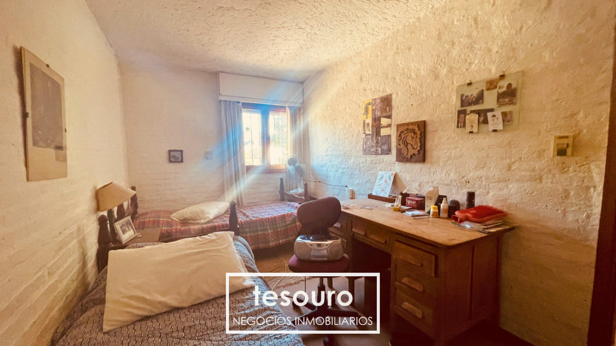 Casa ID.4866 - VENTA CASA DE 3 DORMITORIOS EN CARRASCO