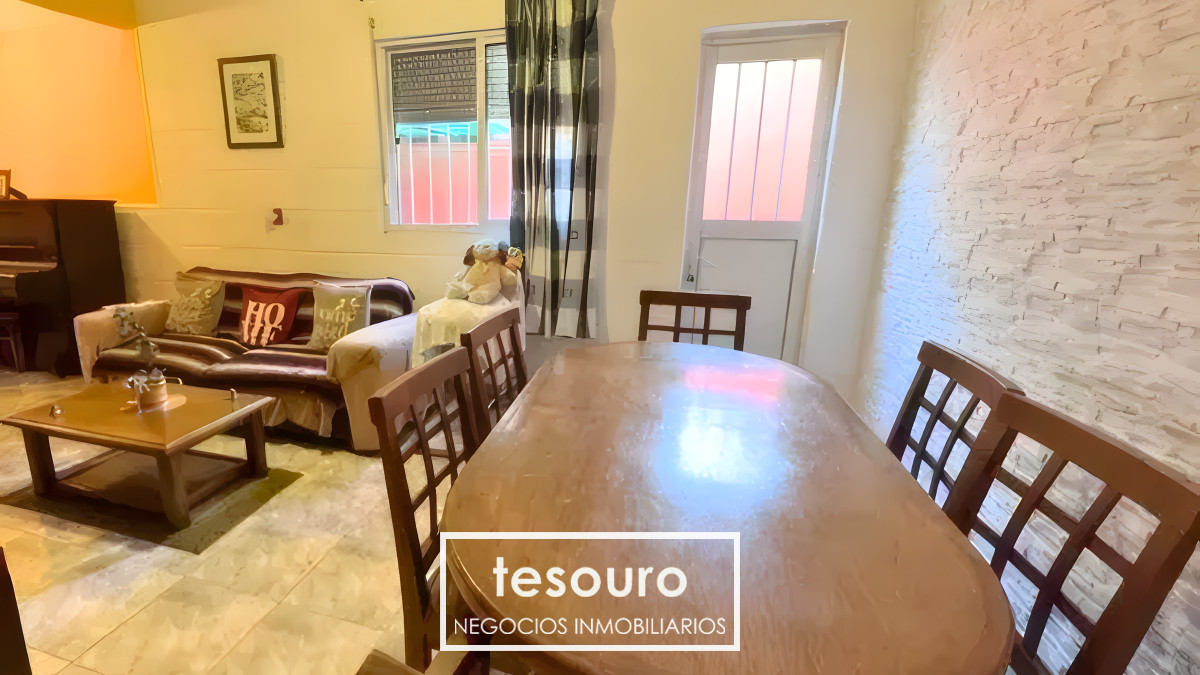 Casa ID.4843 - VENTA CASA DE 2 DORMITORIOS EN POCITOS NUEVO PRÓXIMA A LA RAMBLA