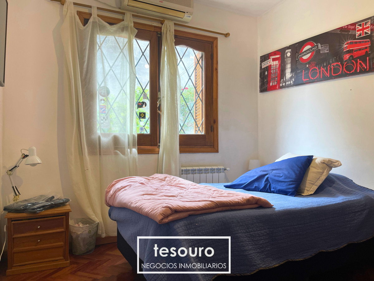 Casa ID.4660 - VENTA CASA DE 4 DORMITORIOS CON PISCINA Y BARBACOA EN MALVÍN