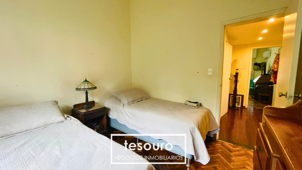 Casa ID.4860 - VENTA CHALET DE 3 DORMITORIOS EN MALVÍN CON BARBACOA Y GRAN TERRENO