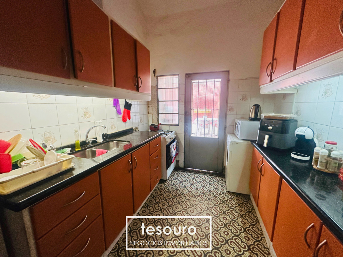 Casa ID.5370 - VENTA CASA DE 3 DORMITORIOS EN LA BLANQUEADA