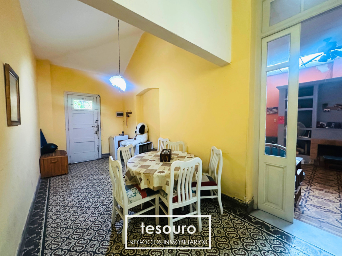 Casa ID.5370 - VENTA CASA DE 3 DORMITORIOS EN LA BLANQUEADA