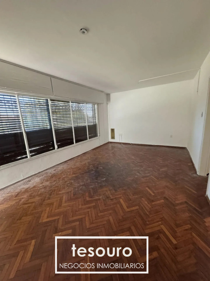 Casa ID.5437 - CASA 2 DORMITORIOS CON JARDÍN Y PARRILLERO EN CARRASCO SUR