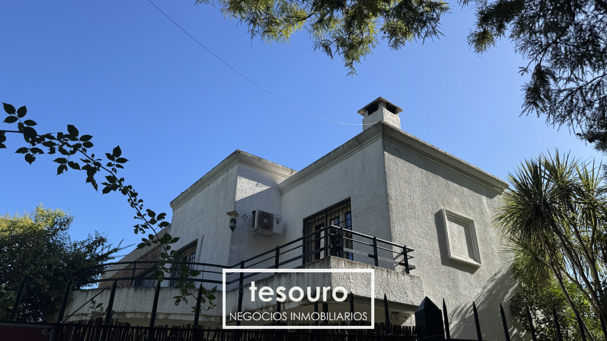 Casa ID.4594 - Venta casa de 3 dormitorios en Punta Gorda 