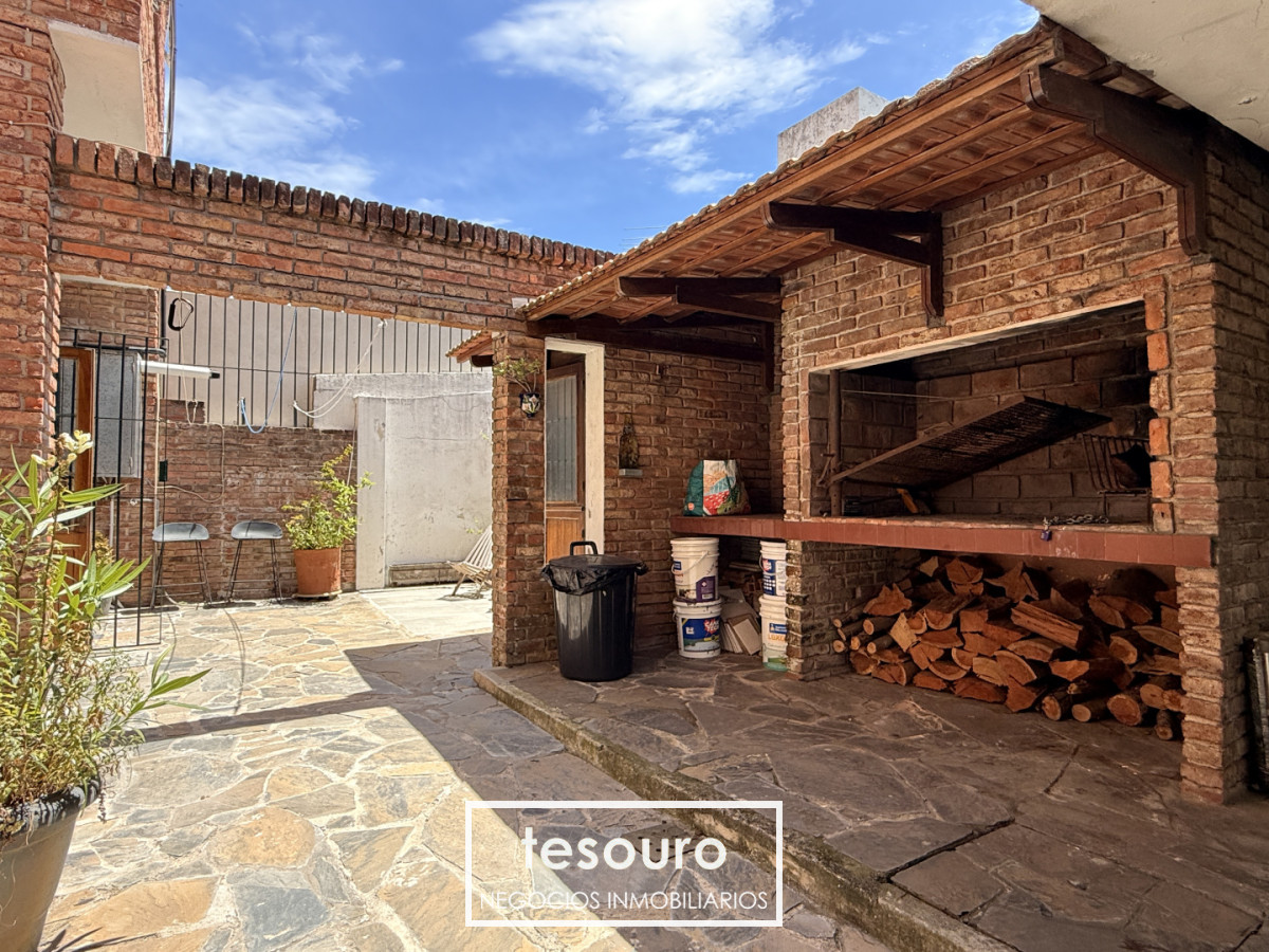 Casa ID.5247 - Alquiler casa de 4 dormitorios en Punta Gorda