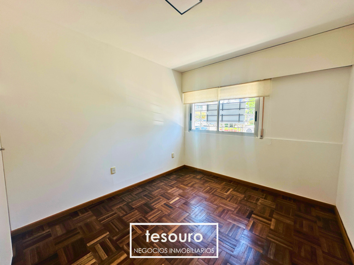 Casa ID.5355 - VENTA CASA EN PH DE 3 DORMITORIOS EN MALVÍN