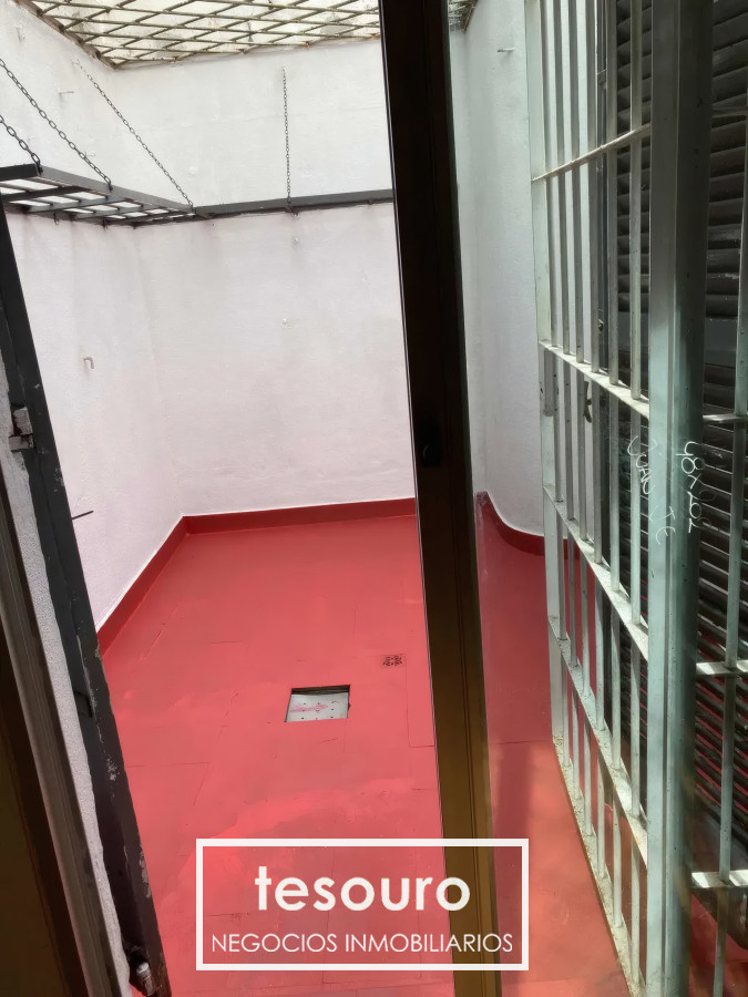 Casa ID.4774 - VENTA PH DE 1 DORMITORIO PRÓXIMO A TRES CRUCES