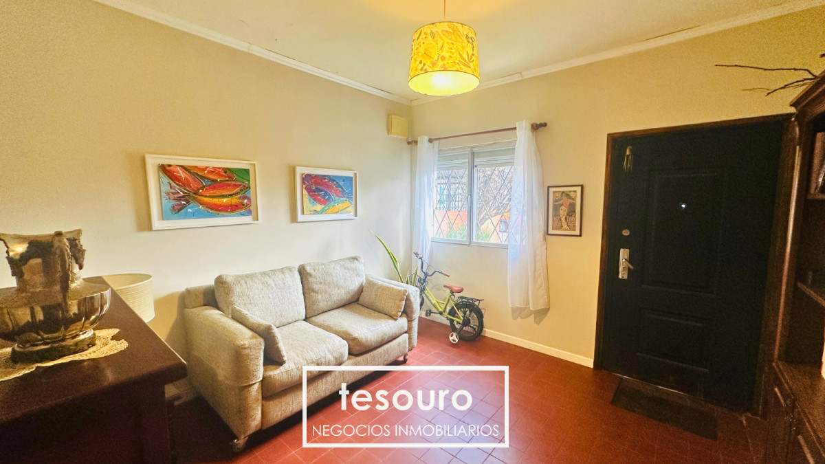 Casa ID.4978 - VENTA CASA CON APARTAMENTO INDEPENDIENTE PRÓXIMO A PLAZA ITALIA