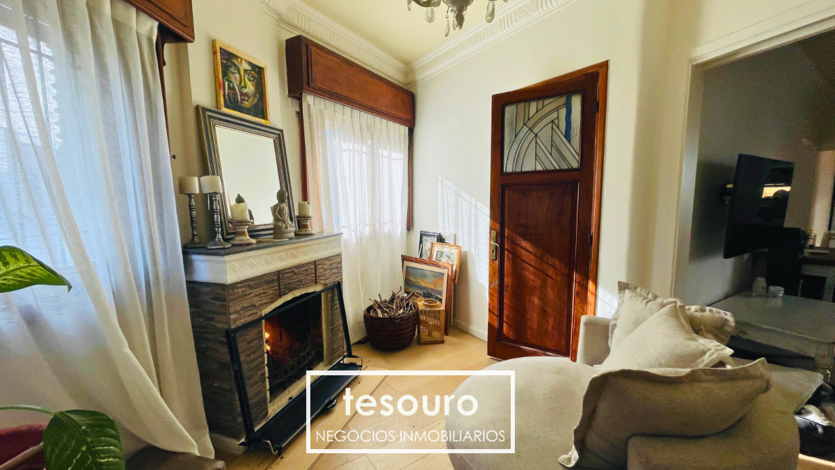 Casa ID.4893 - VENTA CASA DE 2 DORMITORIOS EN POCITOS