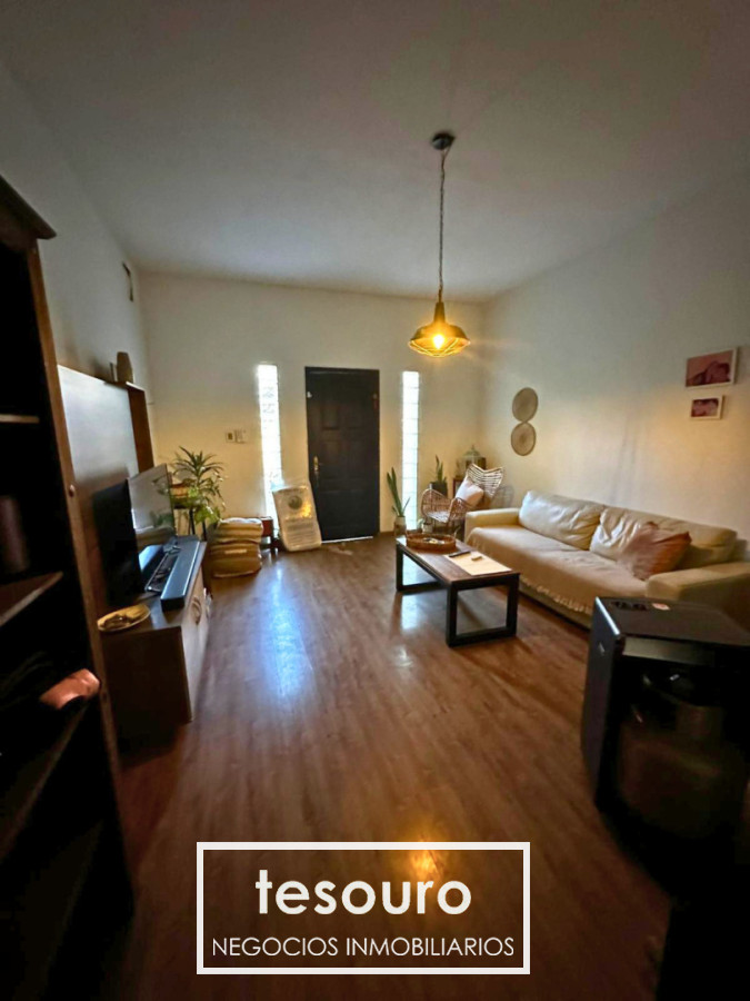 Casa ID.5528 - VENTA CASA DE 3 DORMITORIOS EN BRAZO ORIENTAL