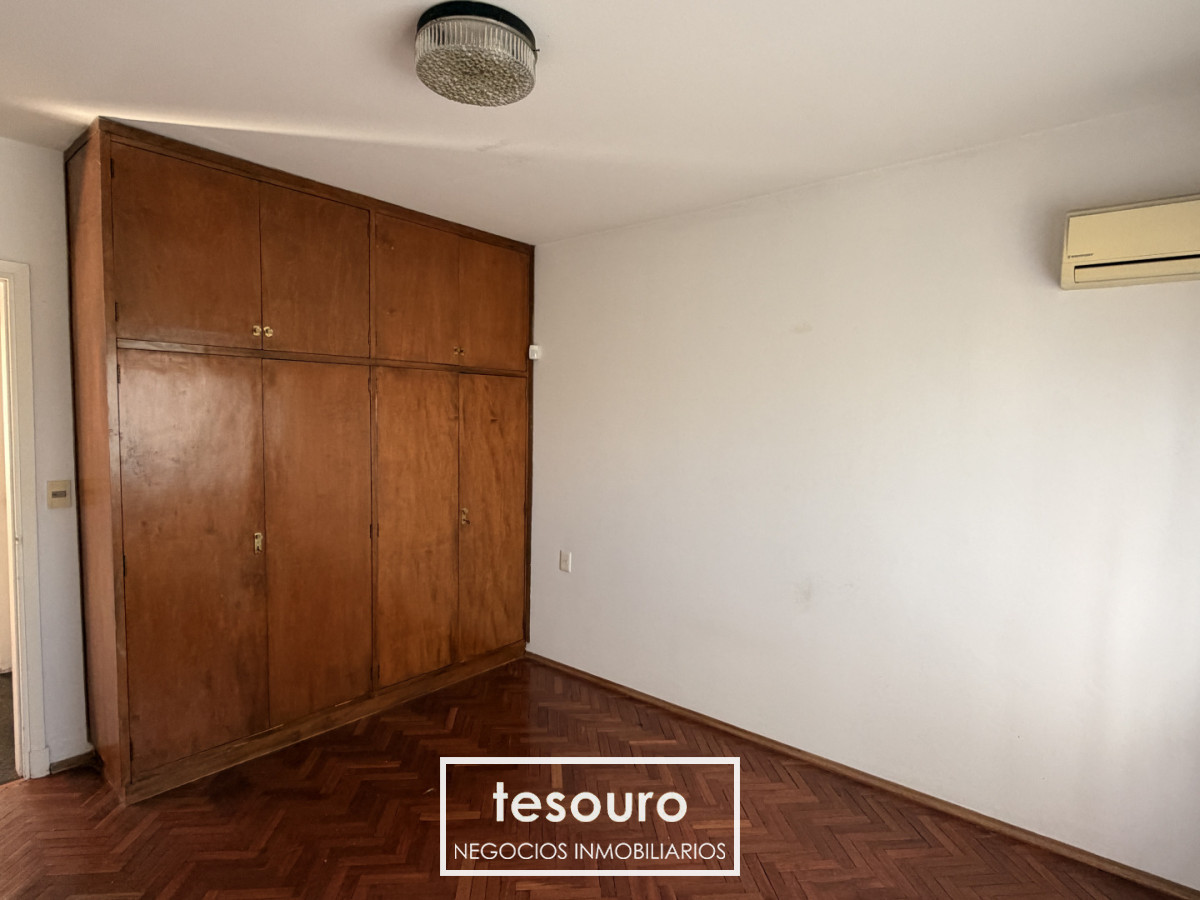 Casa ID.5724 - Alquiler Casa de 4 dormitorios en Malvin