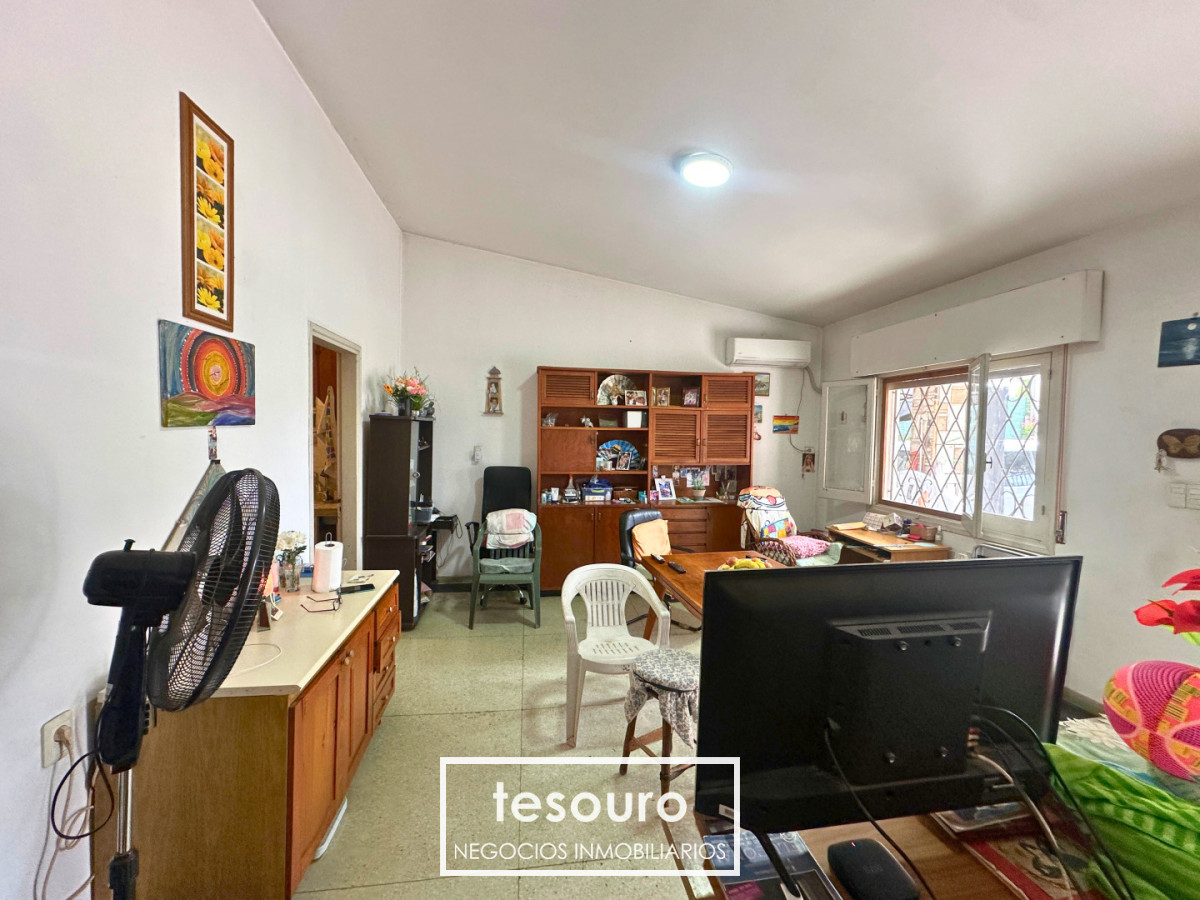 Casa ID.5410 - VENTA 3 CASAS EN MISMO PADRÓN EN MALVÍN NORTE PRÓXIMO A BUCEO