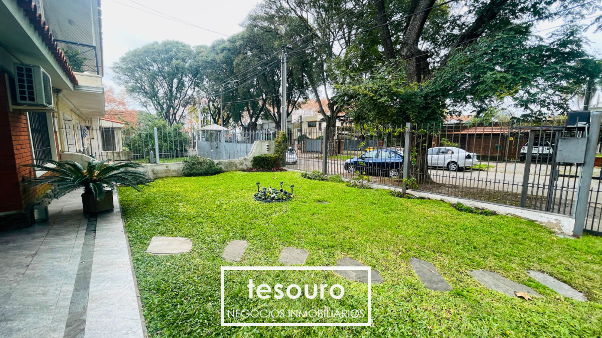 Casa ID.4860 - VENTA CHALET DE 3 DORMITORIOS EN MALVÍN CON BARBACOA Y GRAN TERRENO
