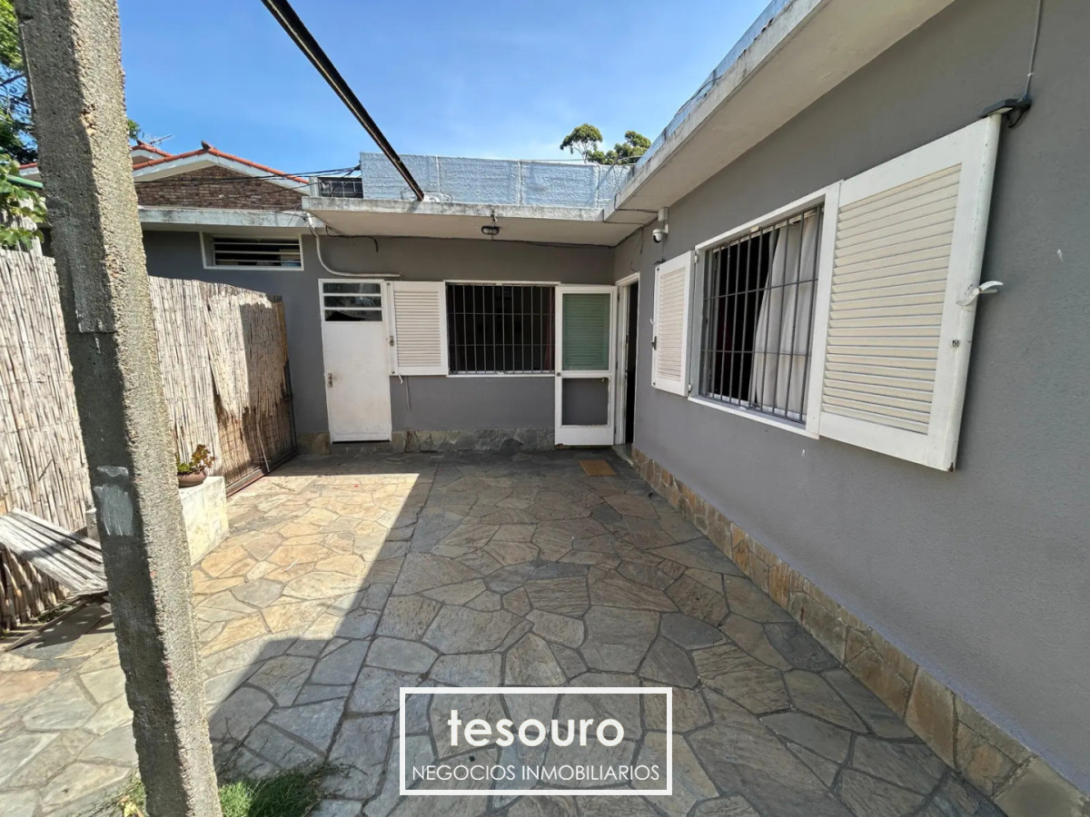 Casa ID.5458 - VENTA CASA DE 2 DORMITORIOS EN CARRASCO NORTE