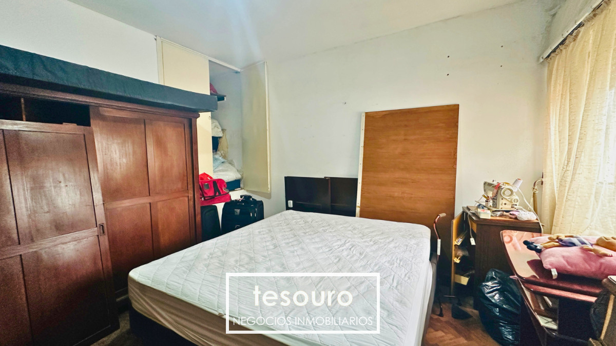 Casa ID.4983 - VENTA CASA CON APARTAMENTO INDEPENDIENTE EN BUCEO PRÓXIMO A AVENIDA ITALIA