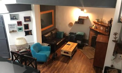 VENTA CASA DE 3 DORMITORIOS EN TRES CRUCES CON RENTA