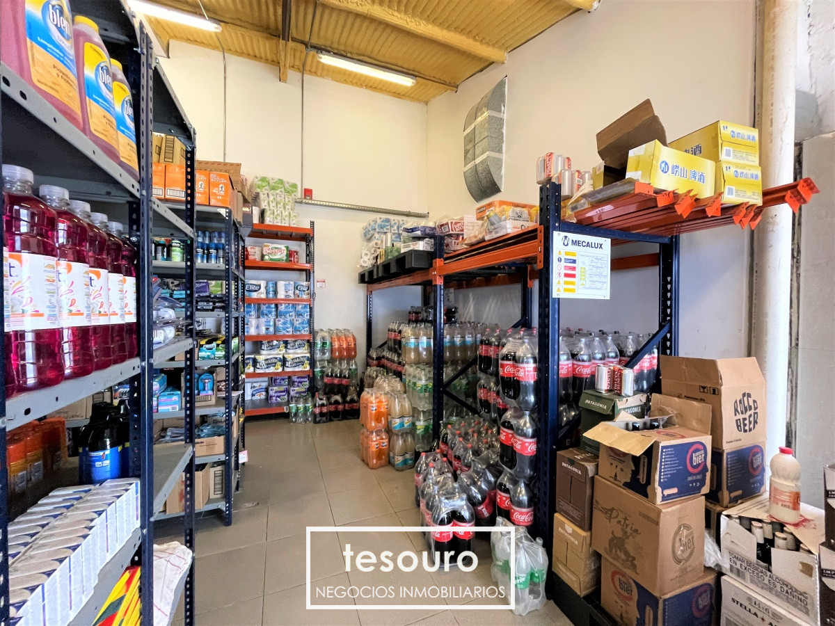 Local Comercial ID.3085 - VENTA DE LOCAL COMERCIAL + APTO - PUNTA GORDA
