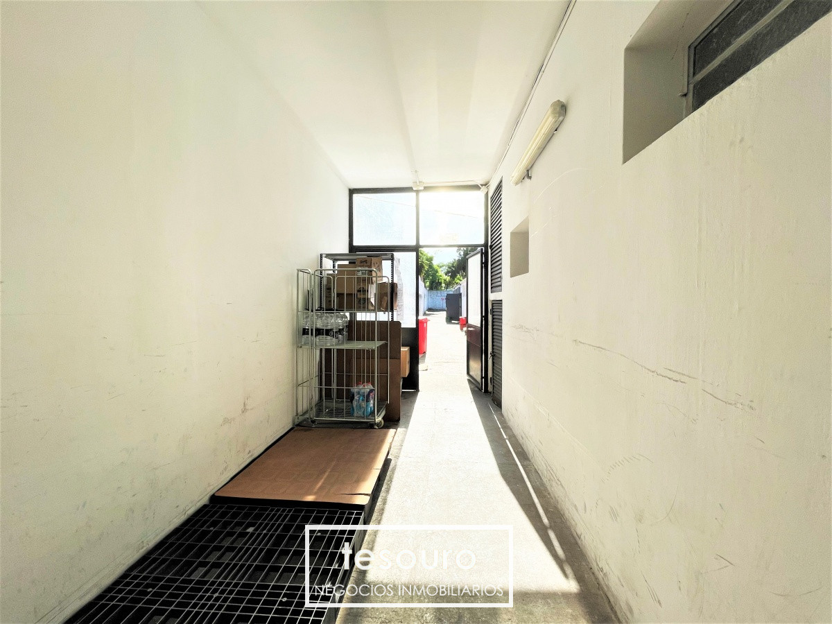 Local Comercial ID.3085 - VENTA DE LOCAL COMERCIAL + APTO - PUNTA GORDA