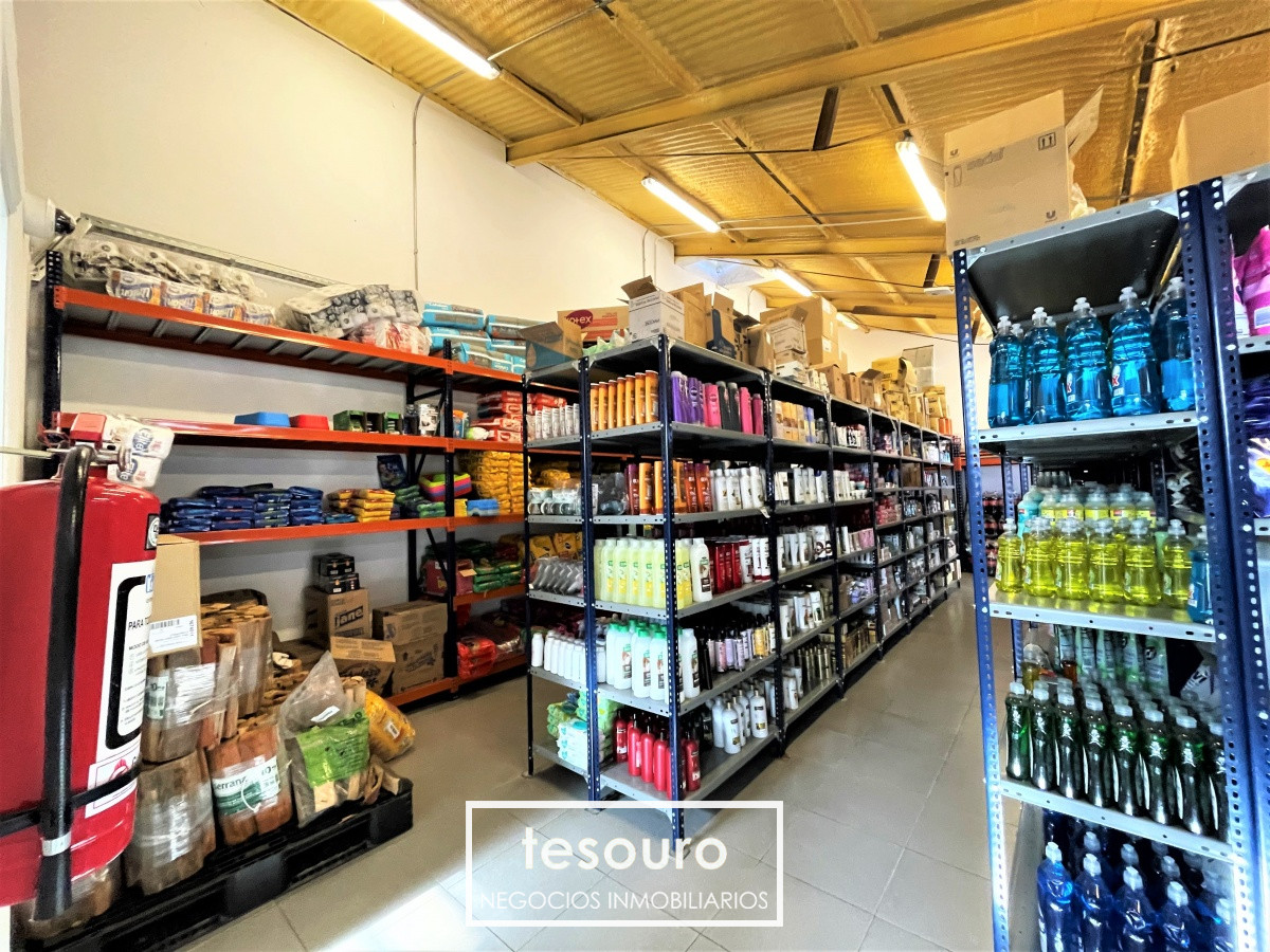 Local Comercial ID.3085 - VENTA DE LOCAL COMERCIAL + APTO - PUNTA GORDA