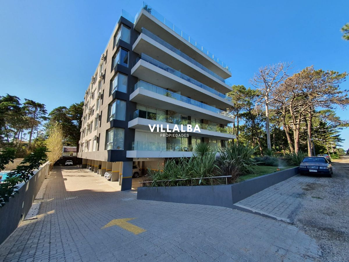 Apartamento ID.4094 - A ESTRENAR. VENTA. Apartamento 2 Dormitorios 2 baños  Edificio Roosevelt Avenue