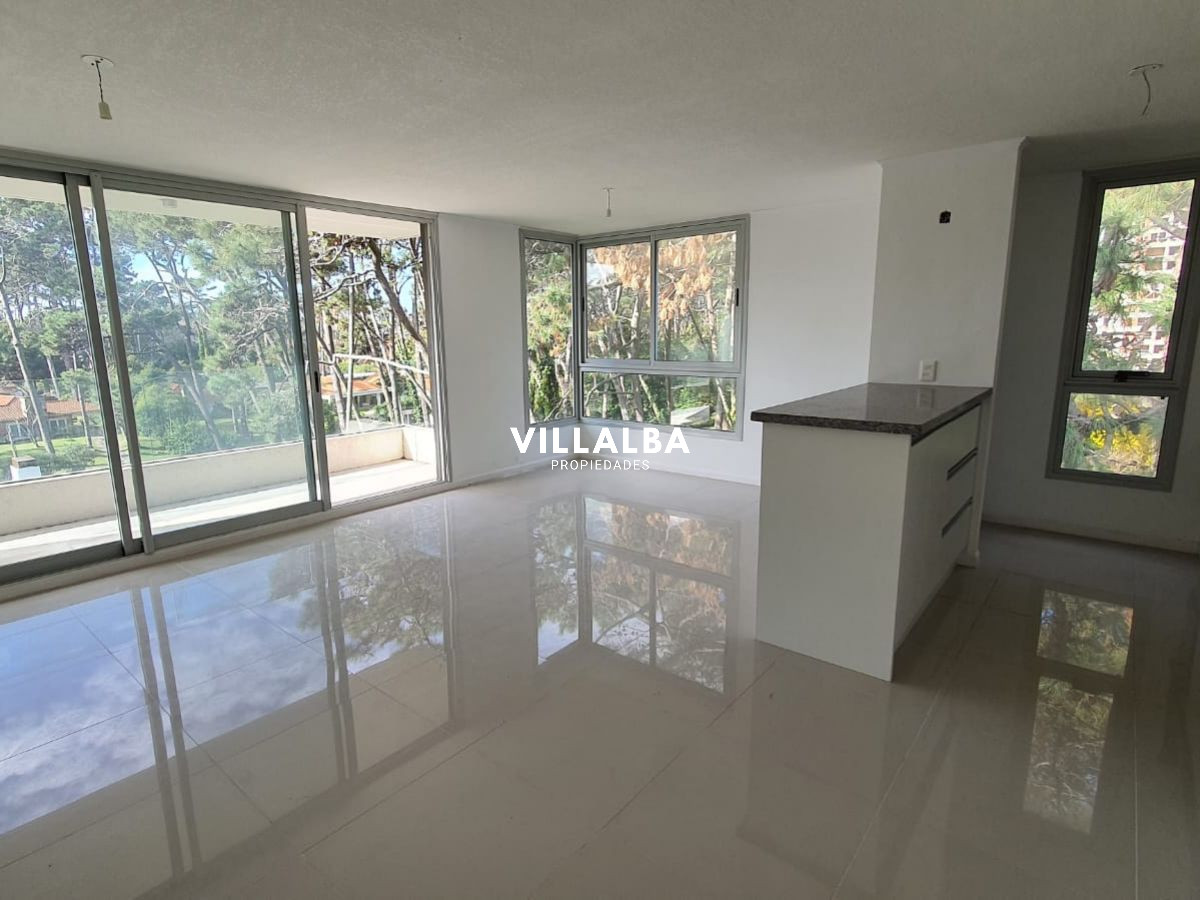 Apartamento ID.4094 - A ESTRENAR. VENTA. Apartamento 2 Dormitorios 2 baños  Edificio Roosevelt Avenue