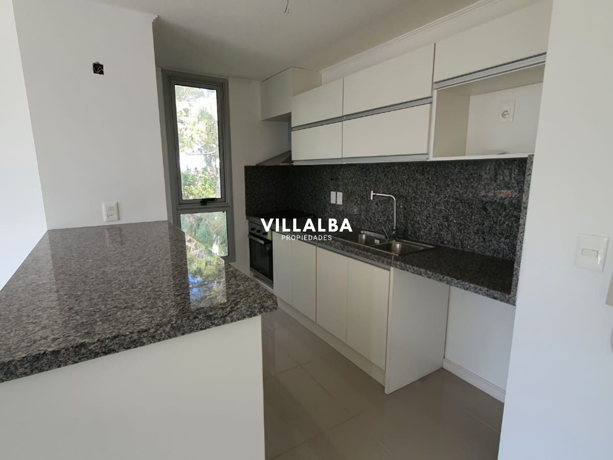 Apartamento ID.4094 - A ESTRENAR. VENTA. Apartamento 2 Dormitorios 2 baños  Edificio Roosevelt Avenue