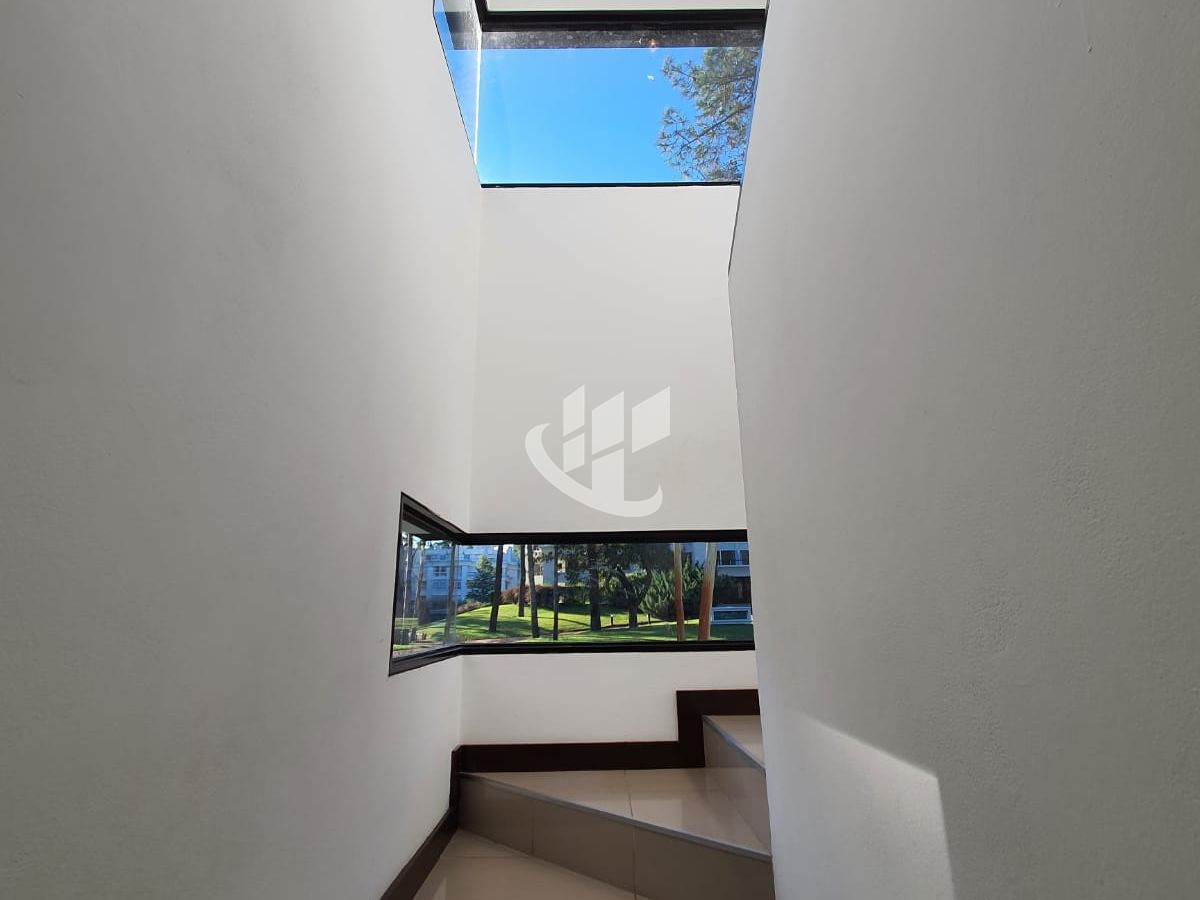 Casa ID.724 - Venta, casa, 3 dormitorios, Solanas, Punta Ballena