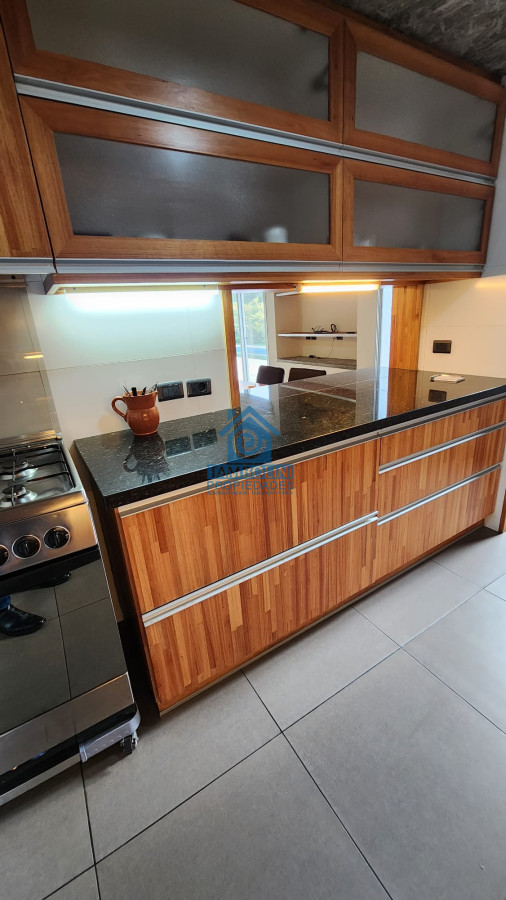 Casa ID.235 - VENTA CASA 4 DORMITORIOS EN BARRIO PRIVADO PUNTA DEL ESTE 