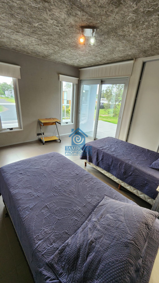 Casa ID.235 - VENTA CASA 4 DORMITORIOS EN BARRIO PRIVADO PUNTA DEL ESTE 