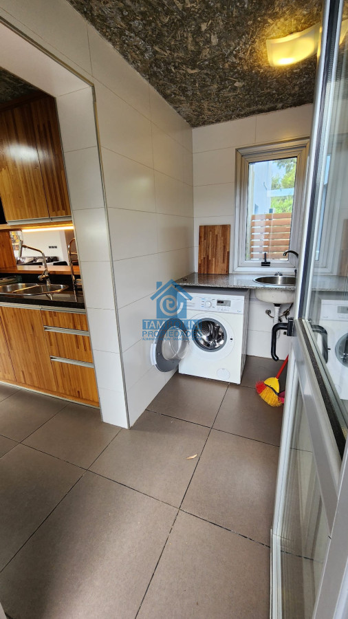 Casa ID.235 - VENTA CASA 4 DORMITORIOS EN BARRIO PRIVADO PUNTA DEL ESTE 