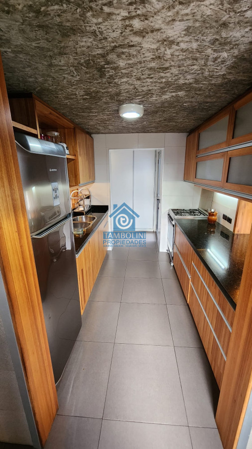 Casa ID.235 - VENTA CASA 4 DORMITORIOS EN BARRIO PRIVADO PUNTA DEL ESTE 