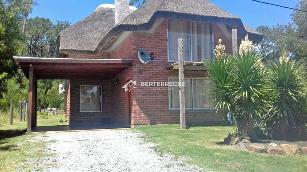 casa de 3 dormitorios en piriapolis  - brt473c