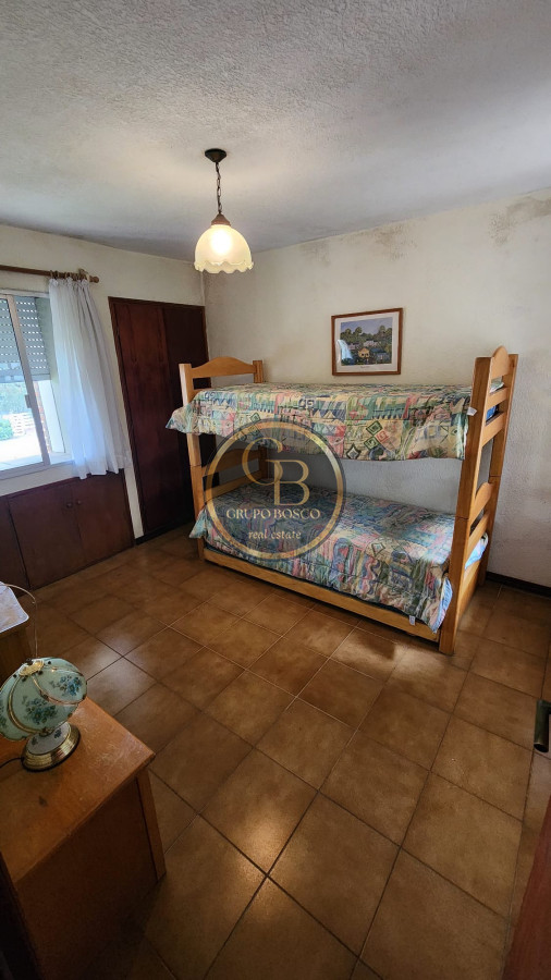 Apartamento ID.1221 - Apartamento en Venta y Alquiler Anual, Barrio Las Delicias 