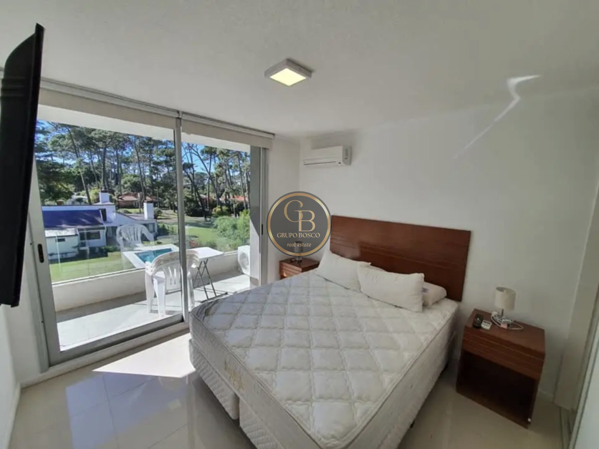 Apartamento ID.1372 - Alquiler Anual 