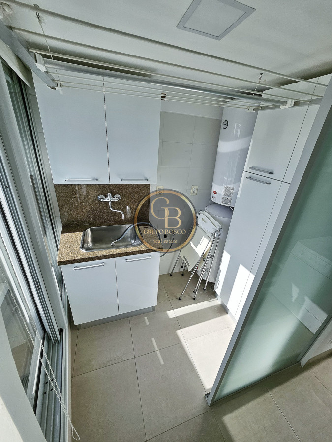 Apartamento ID.1328 - LEPARC 1 Alquiler Temporal Primera Linea Brava