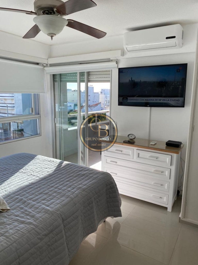 Apartamento ID.1069 - En venta y alquiler temporario apartamento de 2 dormitorios y 2 baños. Península-Punta del Este.