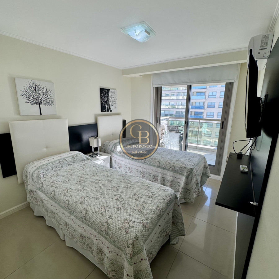 Apartamento ID.1399 - IMPERIALE VENTA, IMPERIALE LUXURY CONDOMINIO. FANTASTICO APTO 4 DORMITORIOS