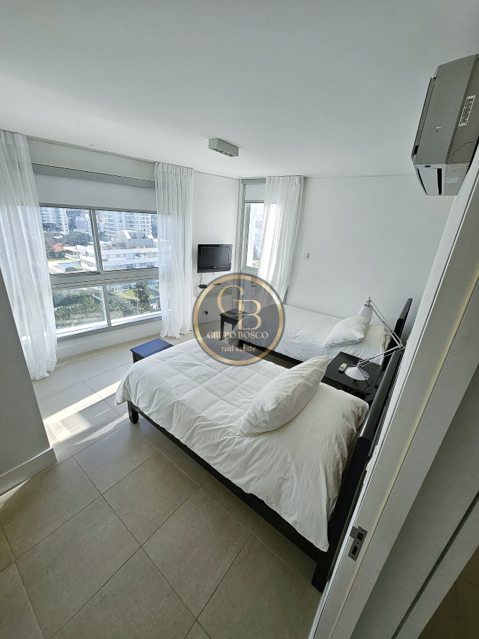 Apartamento ID.1328 - LEPARC 1 Alquiler Temporal Primera Linea Brava