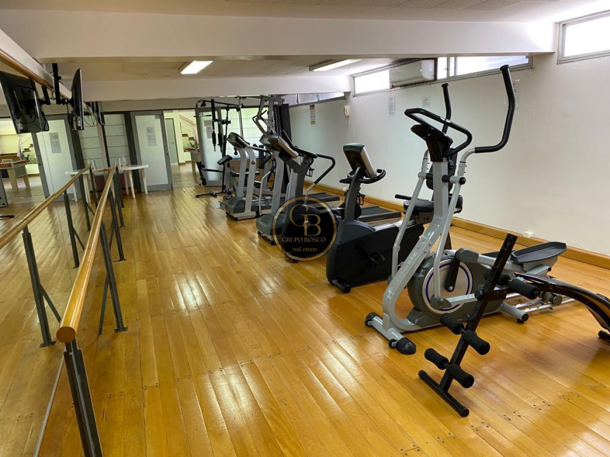 Apartamento ID.1069 - En venta y alquiler temporario apartamento de 2 dormitorios y 2 baños. Península-Punta del Este.