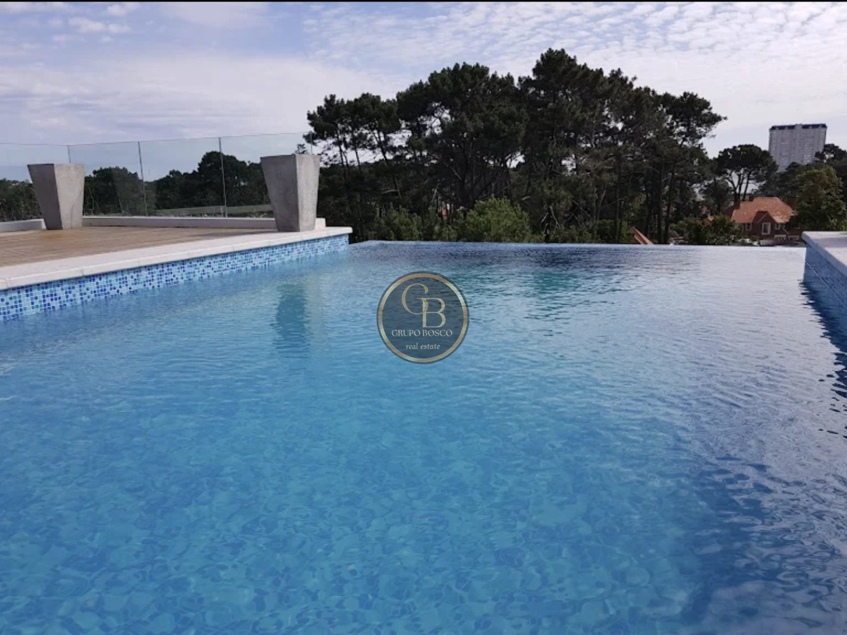 Apartamento ID.1372 - Alquiler Anual 