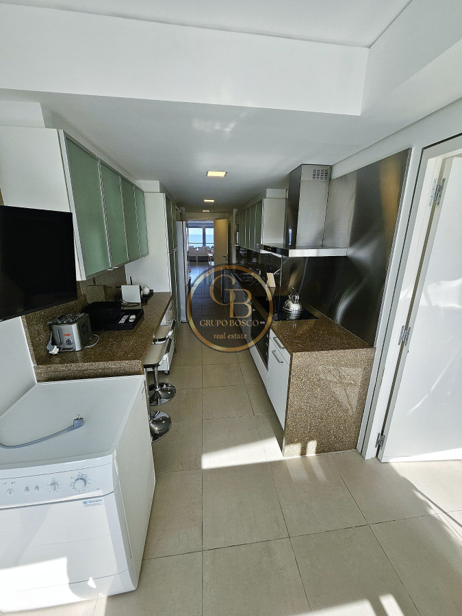 Apartamento ID.1328 - LEPARC 1 Alquiler Temporal Primera Linea Brava