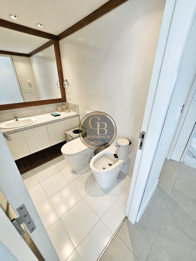 Apartamento ID.1328 - LEPARC 1 Alquiler Temporal Primera Linea Brava