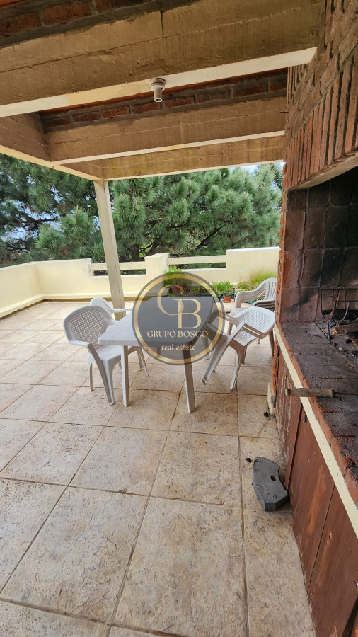 Apartamento ID.1221 - Apartamento en Venta y Alquiler Anual, Barrio Las Delicias 