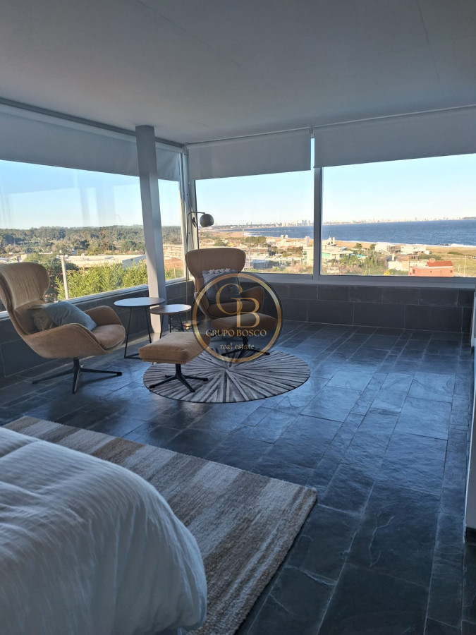 Apartamento ID.886 - ALQUILER ANUAL  ESPECTACULAR   DUPLEX   3 DORMITORIOS EDIFICIO SIERRA BALLENA 