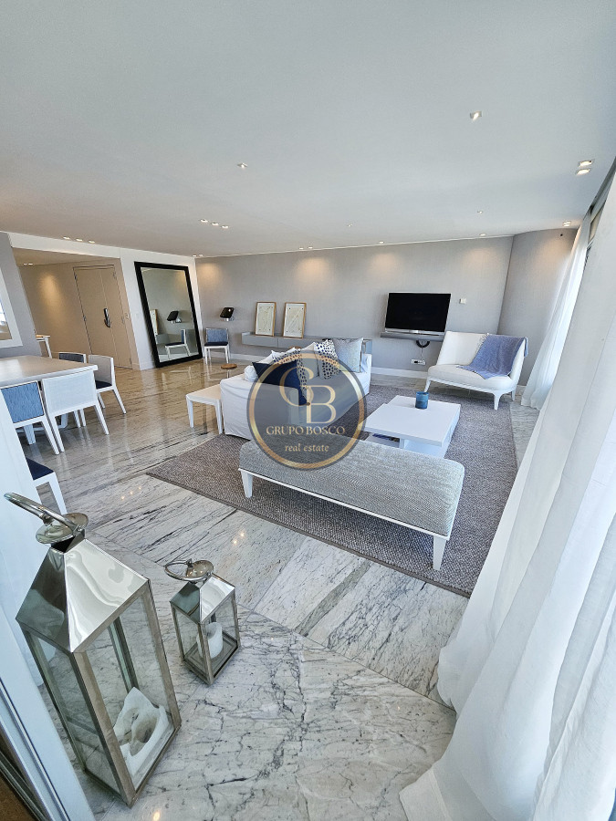 Apartamento ID.1328 - LEPARC 1 Alquiler Temporal Primera Linea Brava