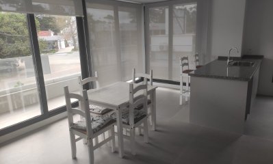 Apartamento en venta  de 2 dormitorios, Edificio View, Punta del Este.