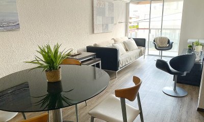 Apartamento en Venta Península 3 Dormitorios, 2 Baños, 2 Cocheras