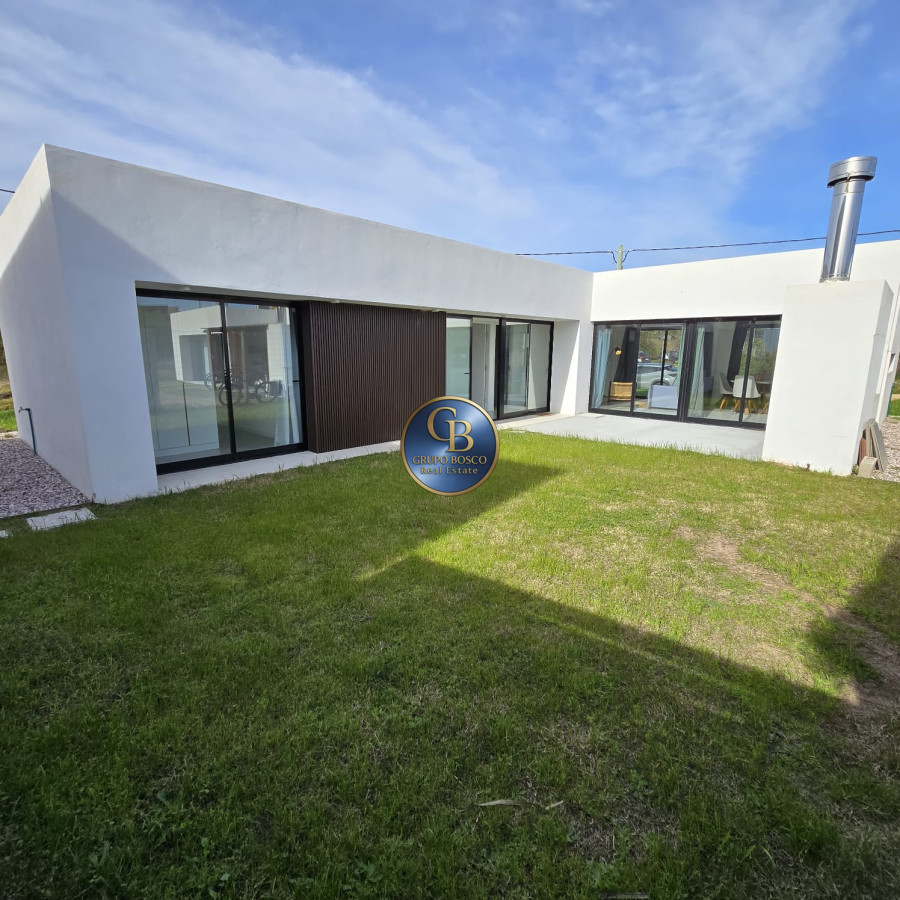 Casa ID.1435 - VENTA, Hermosa Casa, zona Punta del Chileno.