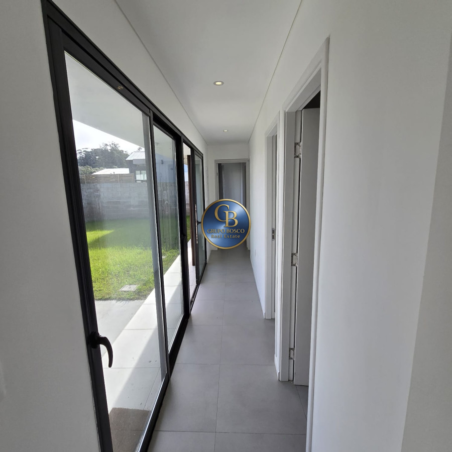 Casa ID.1435 - VENTA, Hermosa Casa, zona Punta del Chileno.